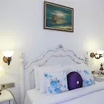 Dantela Butik 2* Çeşme