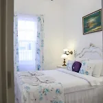 Dantela Butik 2* Çeşme
