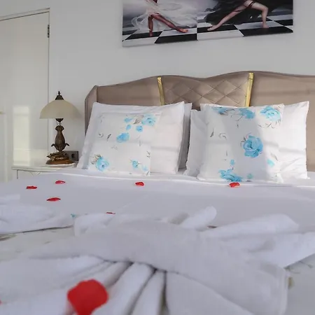 Dantela Butik فندق Çeşme