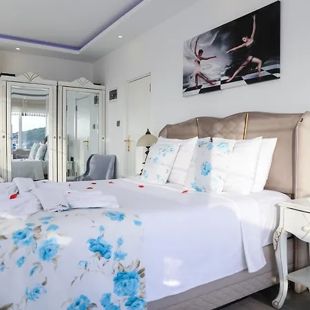 Dantela Butik 2* Çeşme